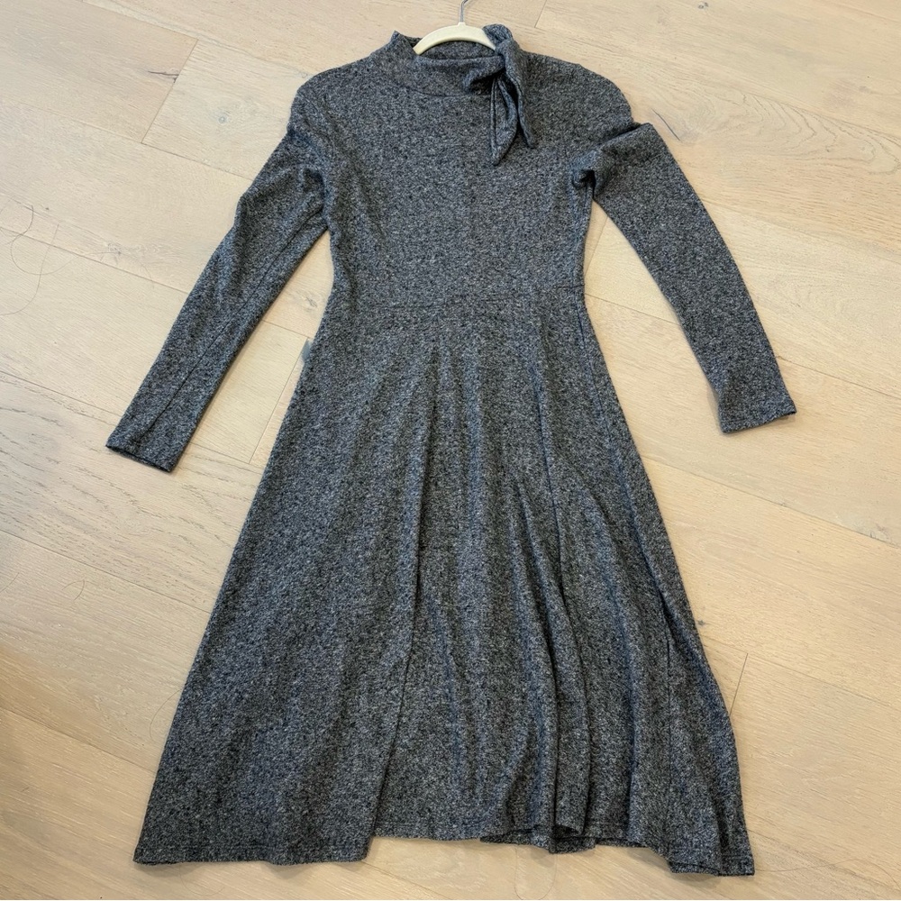 Zara tie neck dress size M (fits like S)
